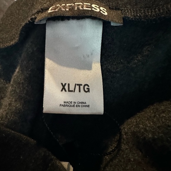 Express NWT Sweat-Pant Joggers with Sequin Pocket Trim - Picture 6 of 7